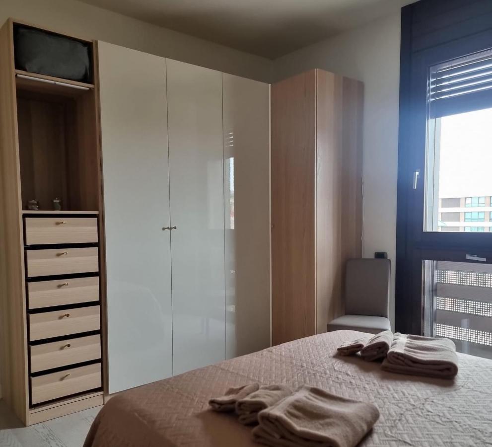 Santa Gilla Apartment カリアリ エクステリア 写真